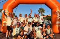 Community sports event in Aruba supported by Boardwalk Boutique Hotel Aruba, celebrating teamwork and active island life.