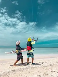 Kitesurfing